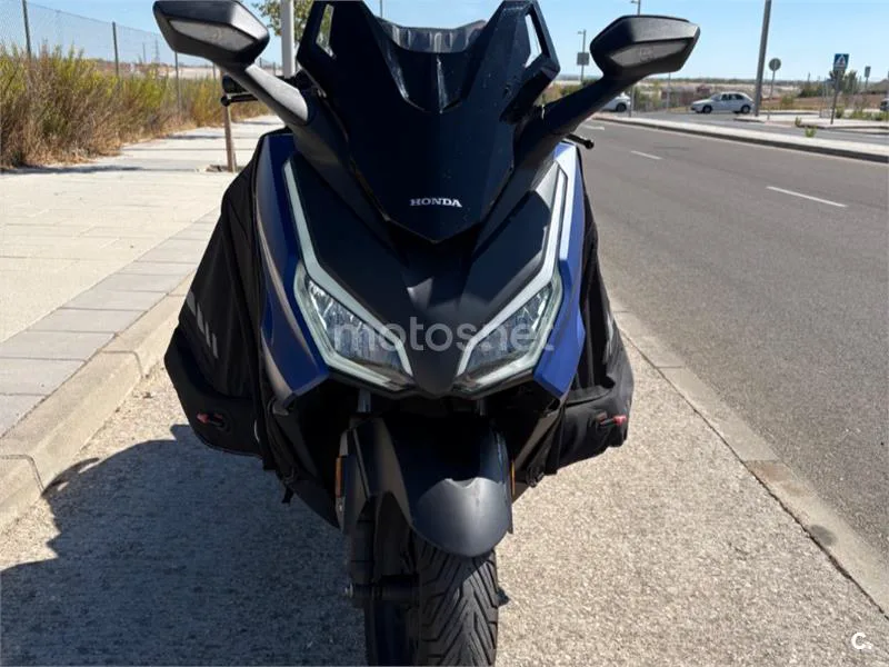 Honda Forza 125 - Vista 6