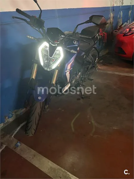Keeway RKF 125 - Vista 4