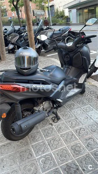 Yamaha XMAX 125 - Vista 3
