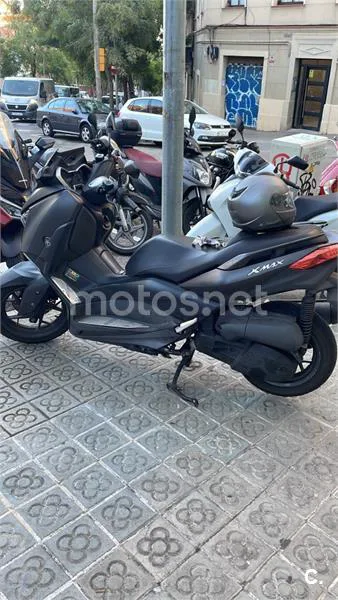 Yamaha XMAX 125 - Vista 4