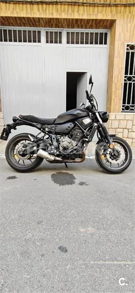 Yamaha XSR700 - Vista 5