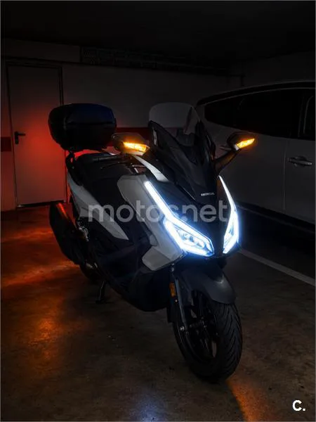 Honda Forza 125 - Vista 20