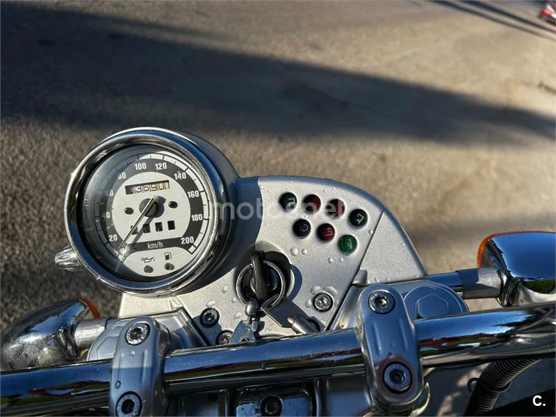 BMW R 1200 C - Vista 11