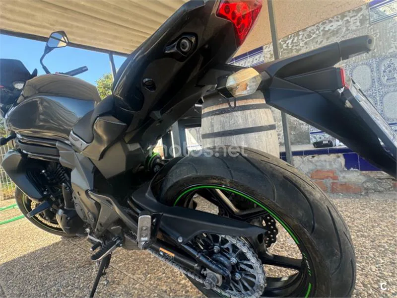 Kawasaki ER-6n - Vista 3