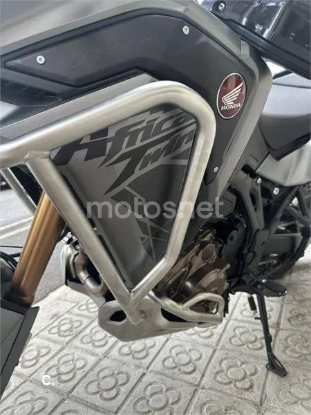 Honda CRF1100L Africa Twin - Vista 5