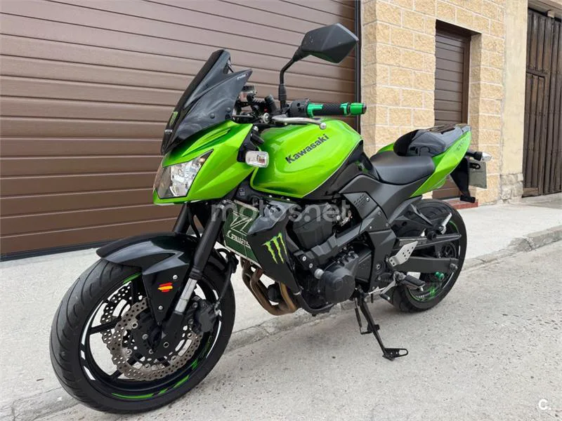 Kawasaki Z750 - Vista 3