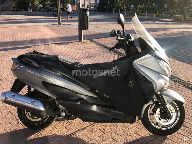Suzuki Burgman 200 1800 € 2015 Madrid - 1