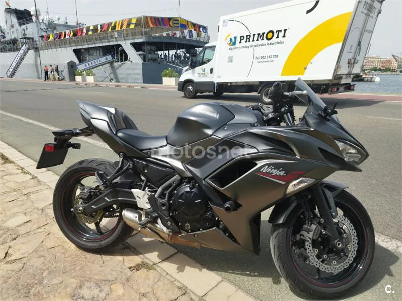 Kawasaki Ninja 650 - Vista 13