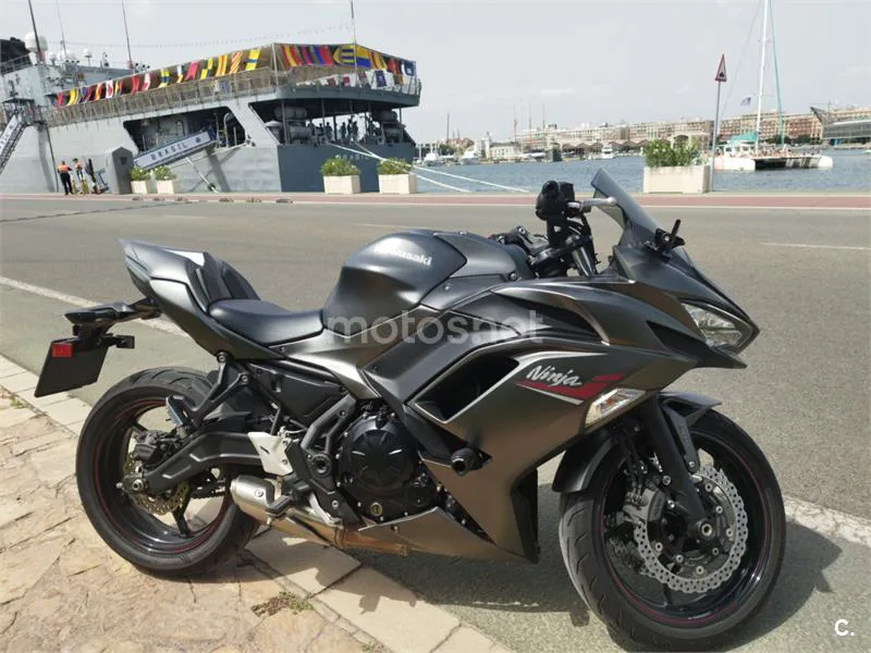 Kawasaki Ninja 650 - Vista 10