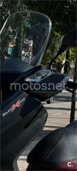 Yamaha XMAX 250 - Vista 3