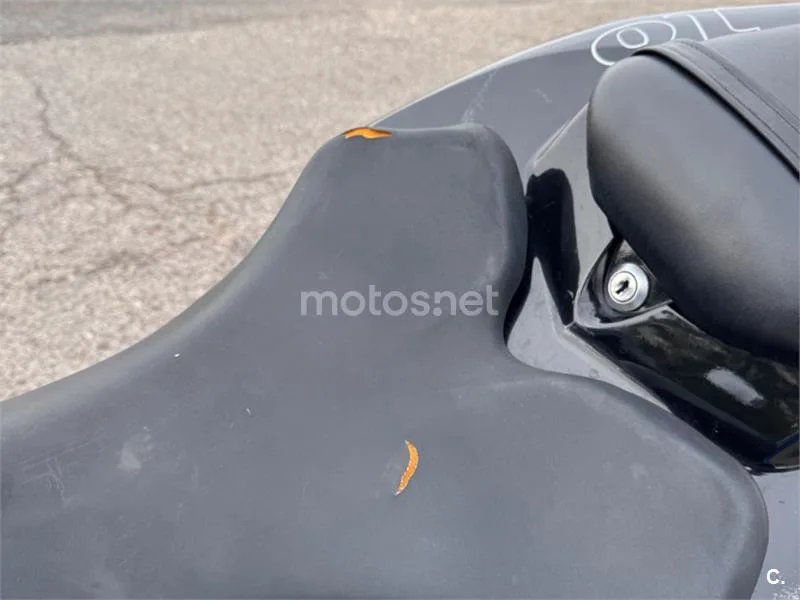 Yamaha YZF-R1 - Vista 5