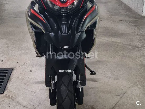 Benelli TRK 702 X - Vista 3