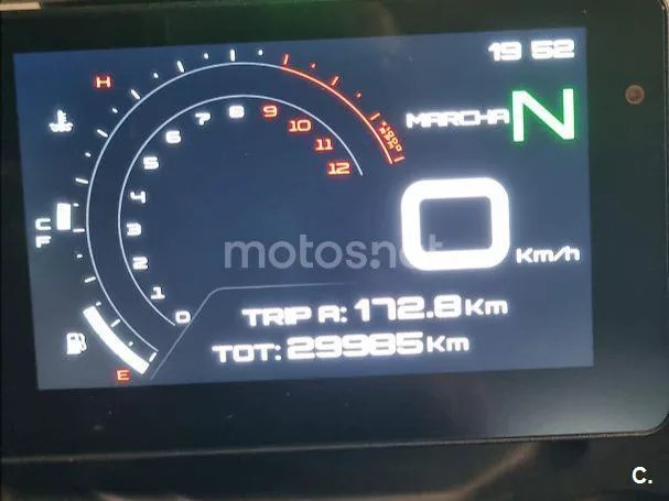 Benelli TRK 702 X - Vista 10