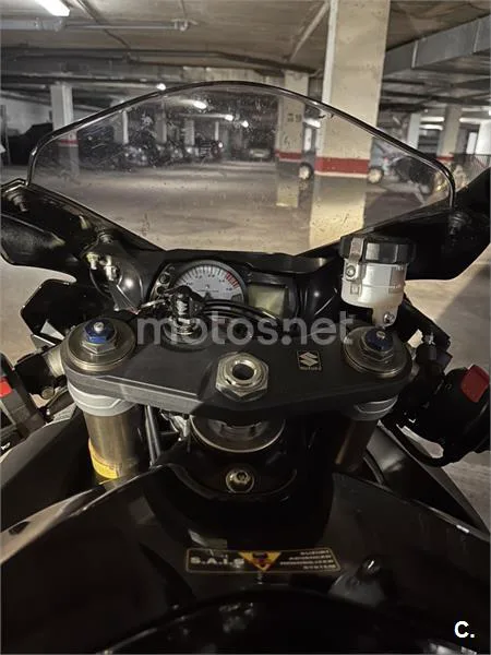 Suzuki GSX-R600 - Vista 3