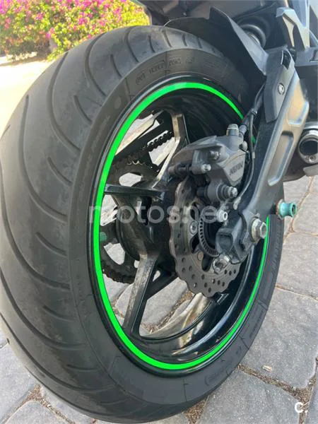 Kawasaki Ninja 650 - Vista 9