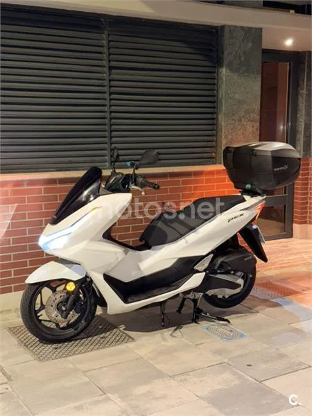 Honda PCX125 - Vista 5