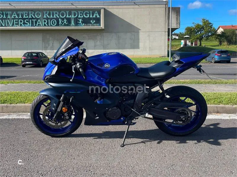 Yamaha YZF-R7 - Vista 3