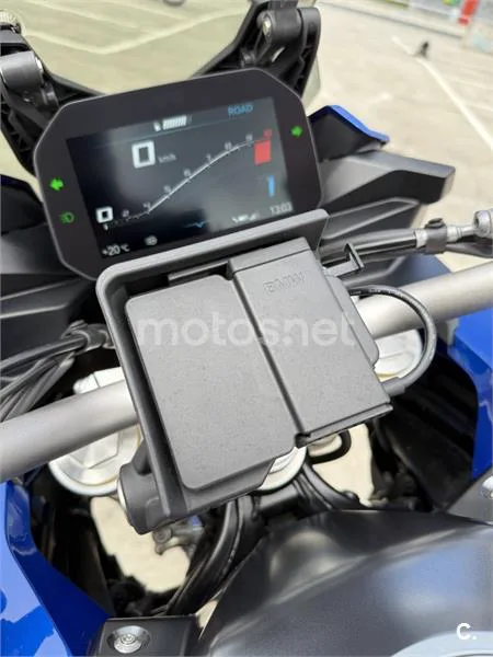 BMW F 900 XR - Vista 24