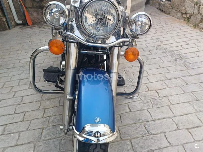Harley-Davidson Road King Classic - Vista 5
