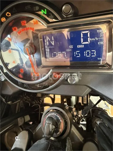 Kawasaki Versys 1000 - Vista 5