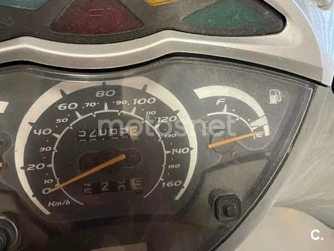 Honda SH125i - Vista 5