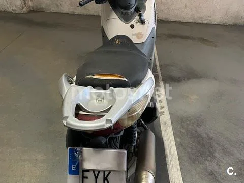 Honda SH125i - Vista 8