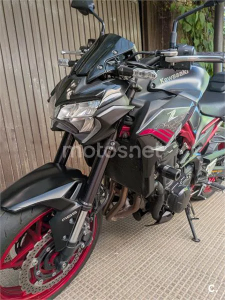 Kawasaki Z900 - Vista 6