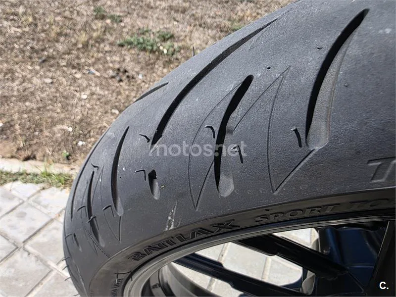 Ducati Scrambler - Vista 4
