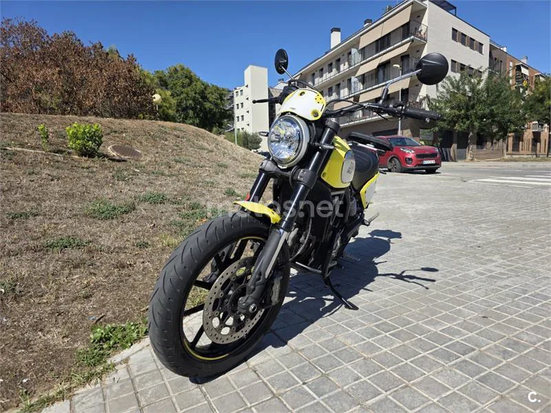 Ducati Scrambler - Vista 8