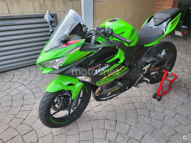 Kawasaki Ninja 400 - Vista 7