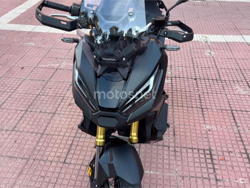 Honda X-ADV 9400 € 2023 Madrid - 2