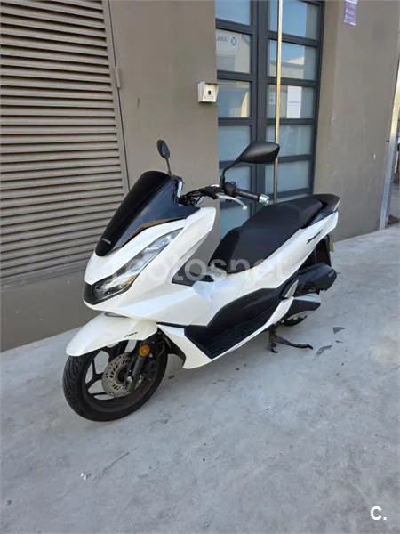 Honda PCX125 2850 € 2024 Barcelona - 1