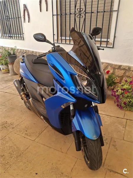Kymco K-XCT 125i - Vista 4