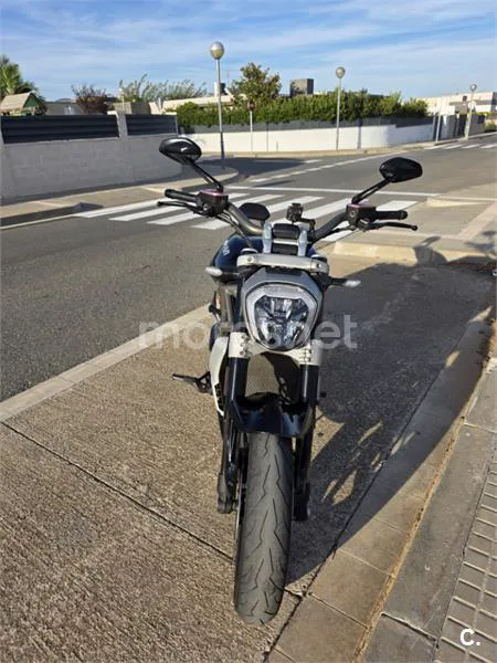 Ducati XDiavel - Vista 9