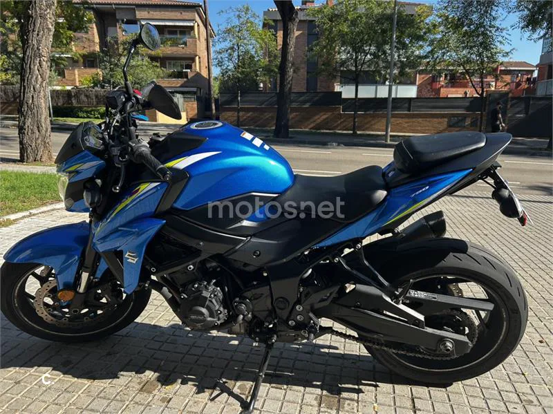Suzuki GSX-S750 - Vista 5