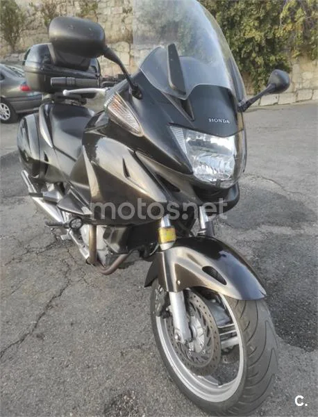 Honda NT700V Deauville - Vista 3