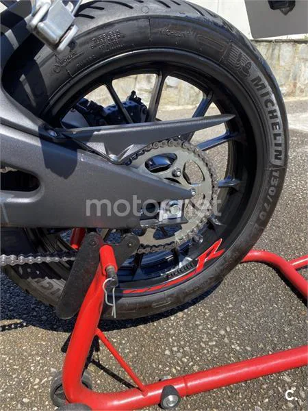Yamaha YZF-R125 - Vista 9