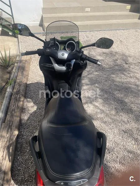 Yamaha XMAX 125 - Vista 5