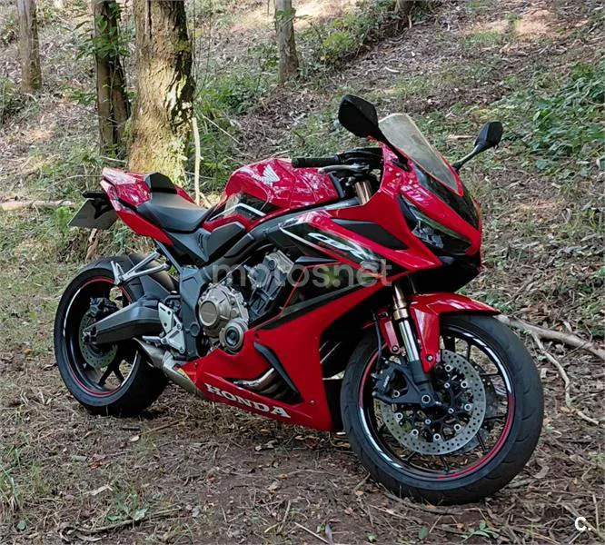 Honda CBR650R - Vista 3