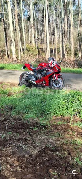 Honda CBR650R - Vista 4
