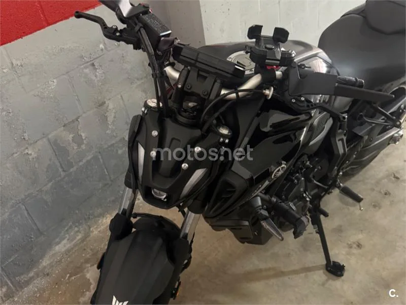 Yamaha MT-07 - Vista 3