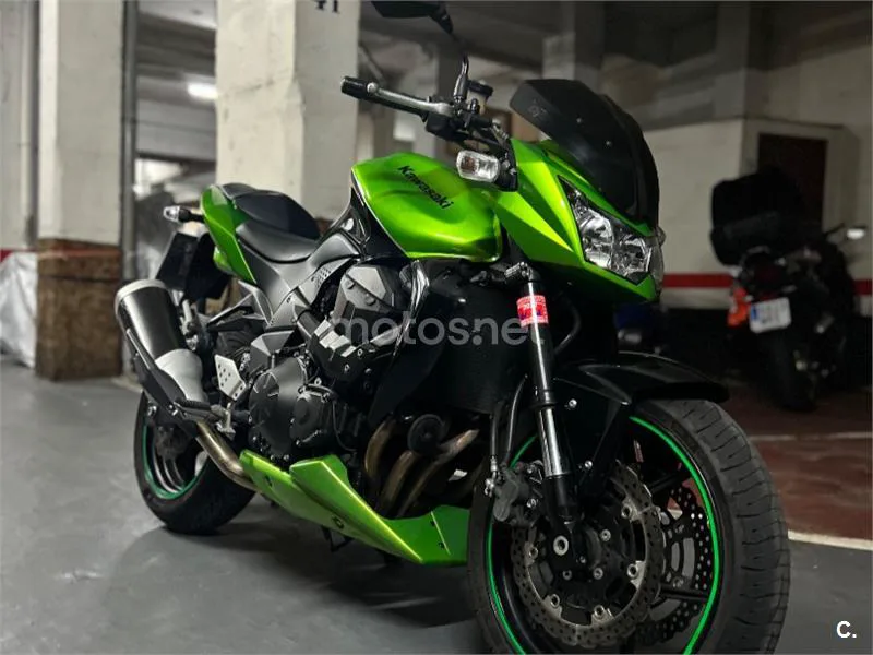 Kawasaki Z750 - Vista 3
