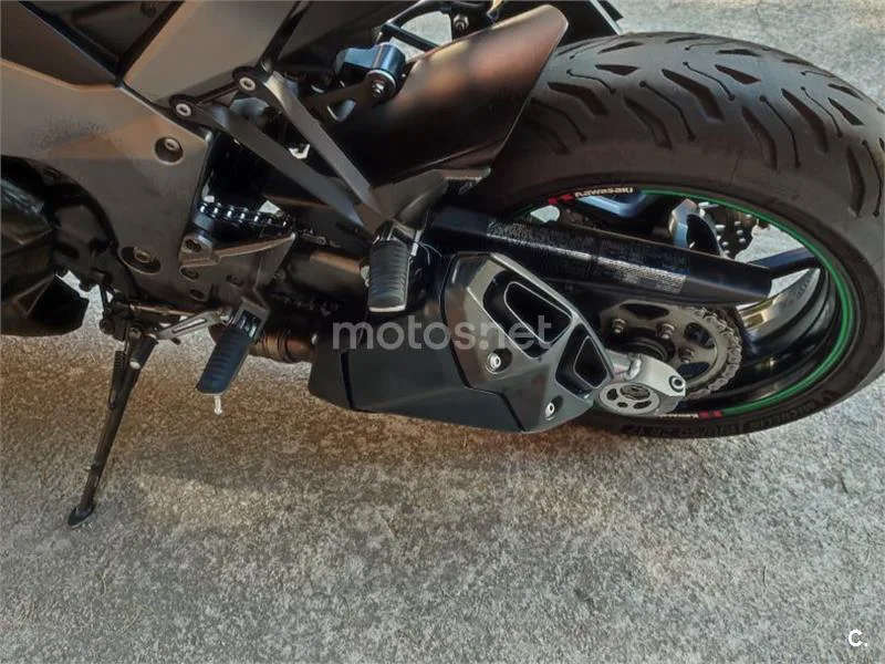 Kawasaki Z1000 SX - Vista 12