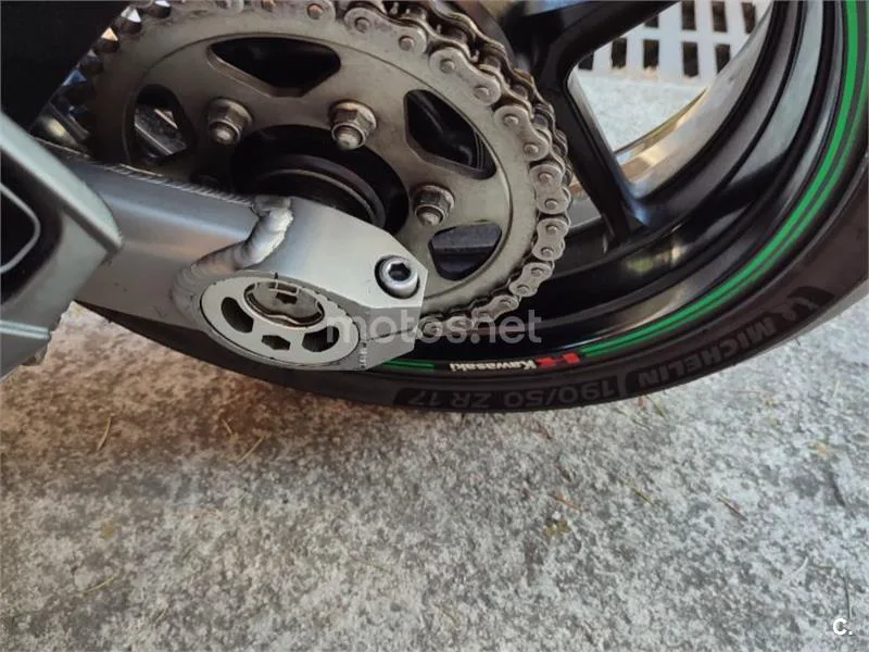 Kawasaki Z1000 SX - Vista 13