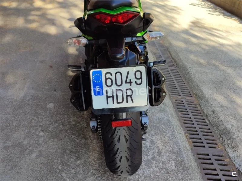 Kawasaki Z1000 SX - Vista 15