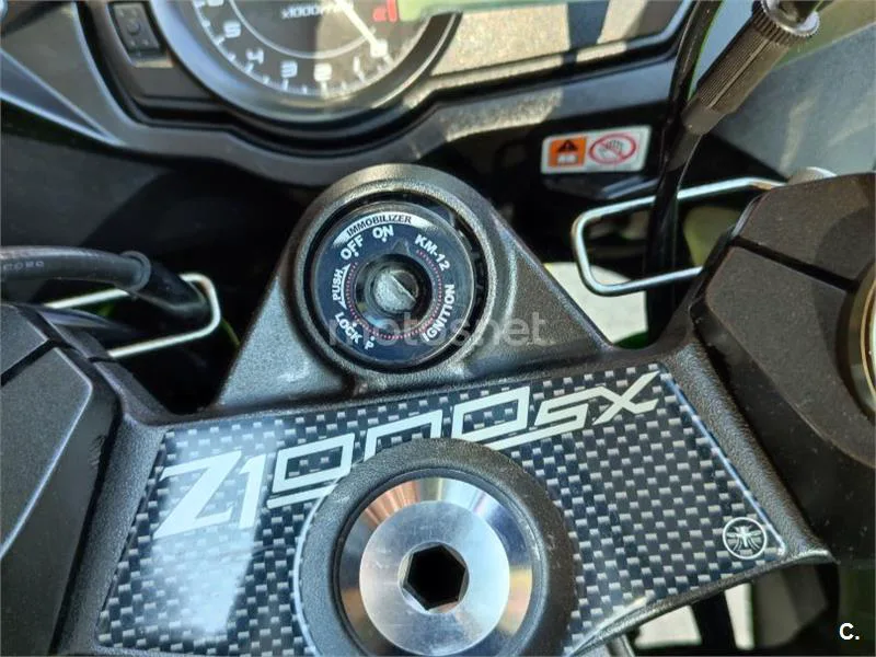 Kawasaki Z1000 SX - Vista 27