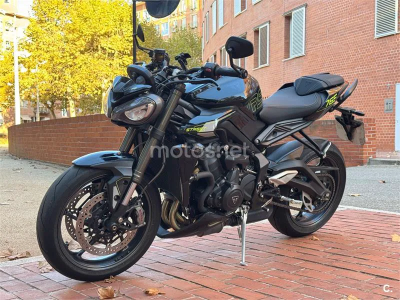 Triumph Street Triple 765 - Vista 12