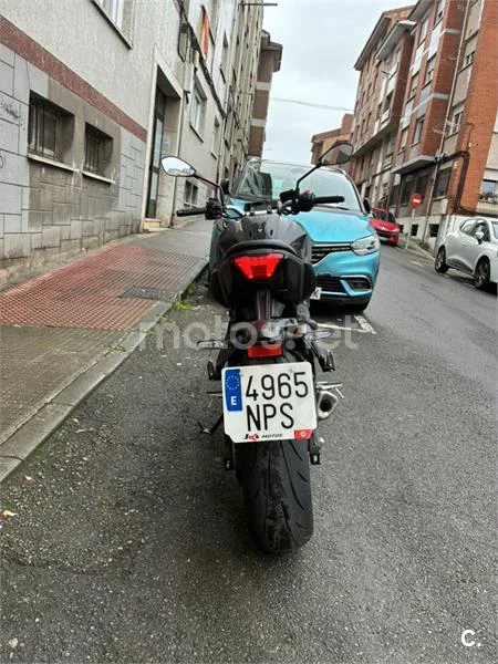 Yamaha MT-07 - Vista 3