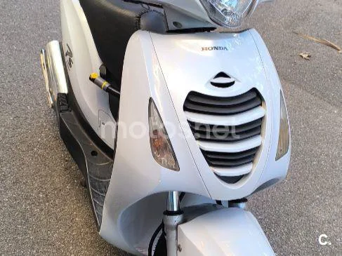 Honda Pasión 125 1150 € 2010 Barcelona - 1