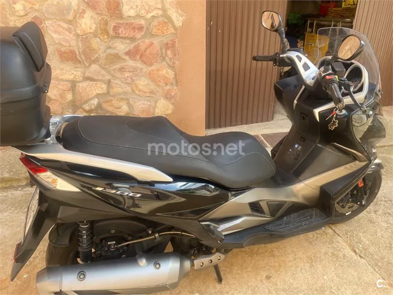 Kawasaki J300 2000 € 2013 Teruel - 1